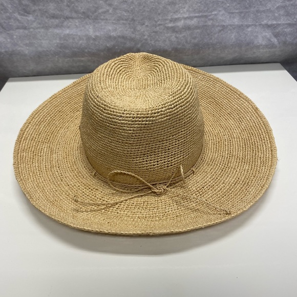 Helen Kaminski 100% Raffia Hat Tan Womens Desmonda Wide Brim Sun Hat Outdoors main image 9